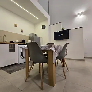 Appartamento Fortino Living Summer, Aeroporto di Catania Fontana Rossa